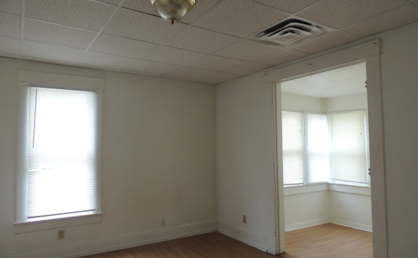 06 Bedroom