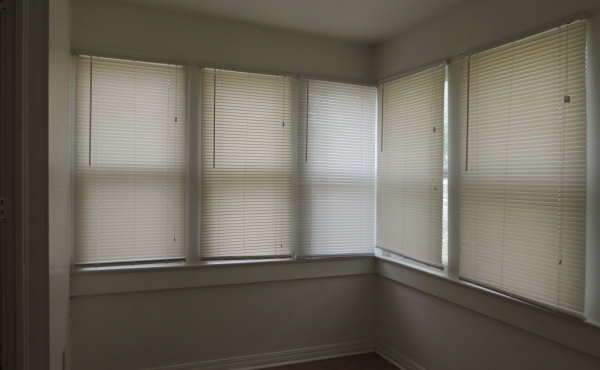 10 Sitting Room off Bedroom
